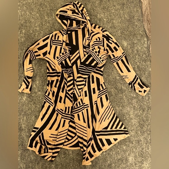 Hooded Open Front Long Sweater Cardigan - Picture 4 of 4